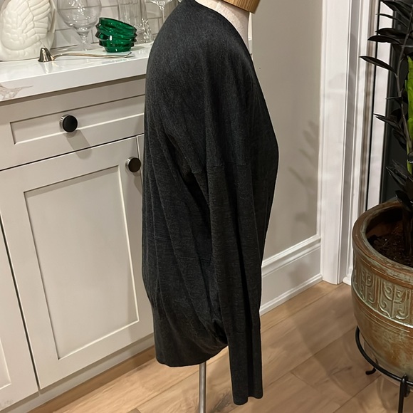 VGUC Icebreaker Merino cardigan - Picture 4 of 11